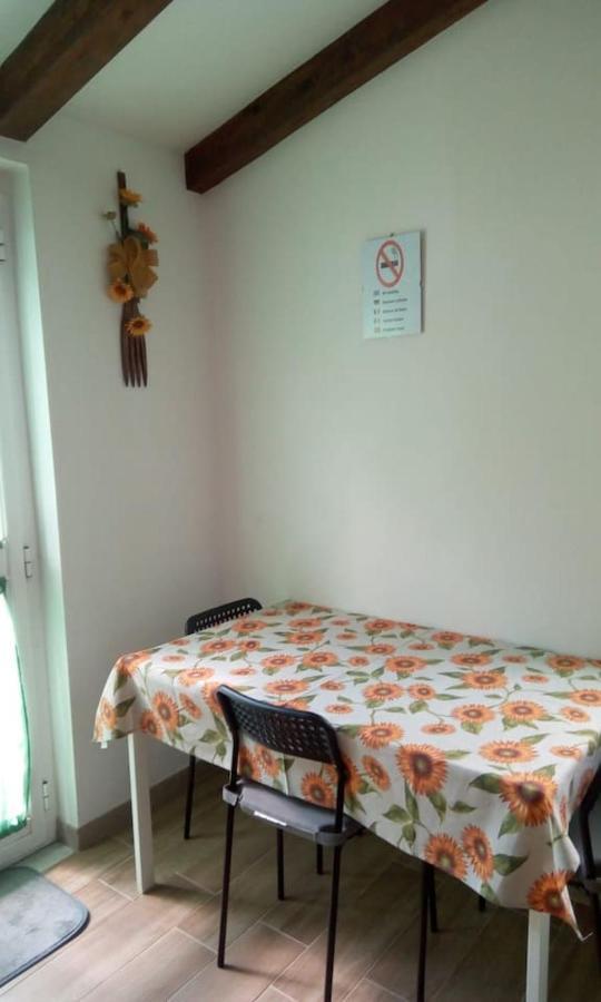 Piano di Follo Apartment Maison De Marina المظهر الخارجي الصورة